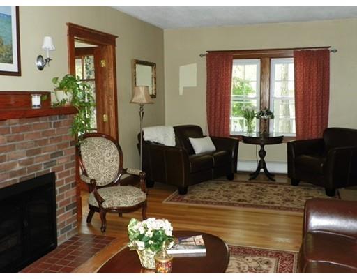 32 Ely Ave, West Springfield, MA 01089 photo 8