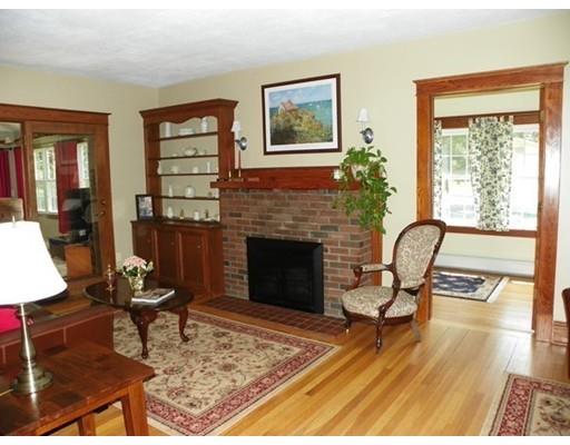 32 Ely Ave, West Springfield, MA 01089 photo 9