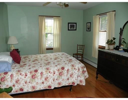 32 Ely Ave, West Springfield, MA 01089 photo 19