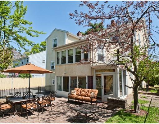 19 Circuit Rd, Dedham, MA 02026 photo 3