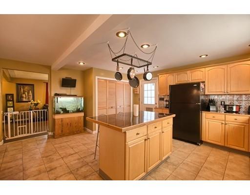 6 Marshall Ct, Lynn, MA 01902 photo 11