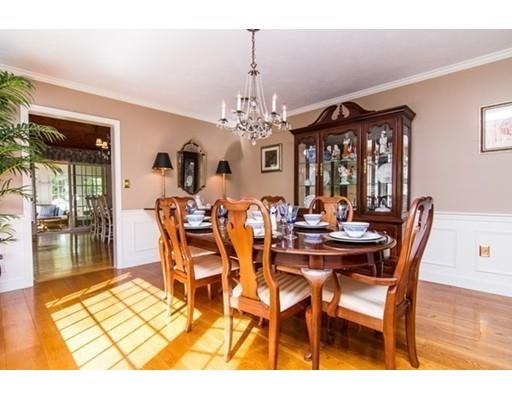 16 Bubbling Brook Rd, Walpole, MA 02081 photo 22