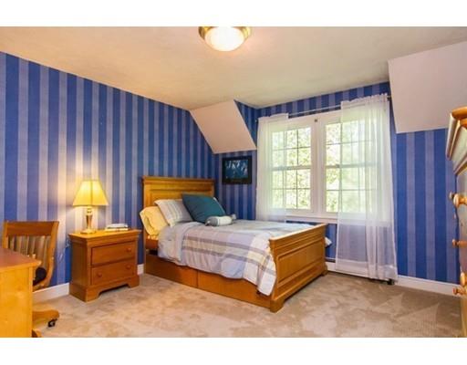 16 Bubbling Brook Rd, Walpole, MA 02081 photo 28