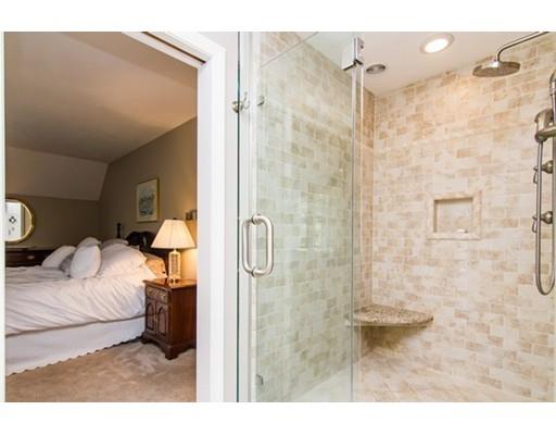 16 Bubbling Brook Rd, Walpole, MA 02081 photo 24