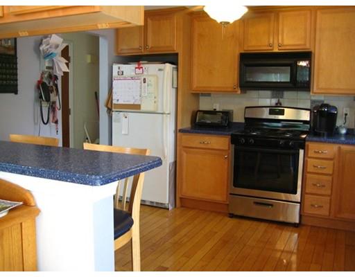 25 Nick Ln, Maynard, MA 01754 photo 4