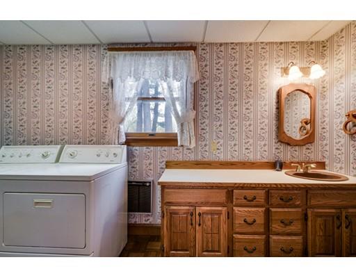 11 Valley Rd, Woburn, MA 01801 photo 16