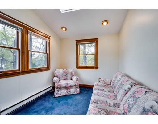 11 Valley Rd, Woburn, MA 01801 photo 12