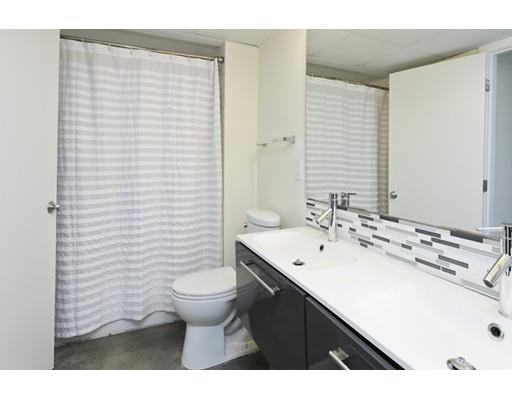 43 Charlton St #B409, Everett, MA 02149 photo 7