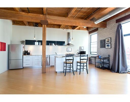 43 Charlton St #B409, Everett, MA 02149 photo 4