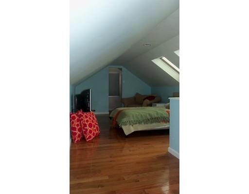 124 Gillette Cir, Springfield, MA 01118 photo 14