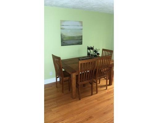 124 Gillette Cir, Springfield, MA 01118 photo 9