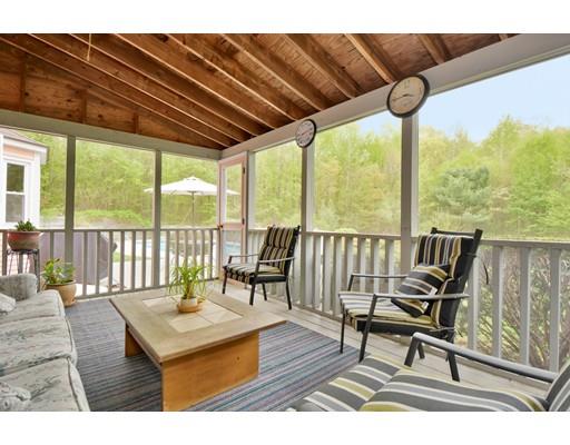 5 Leone Ln, Mendon, MA 01756 photo 11