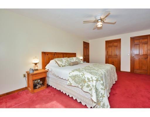 5 Leone Ln, Mendon, MA 01756 photo 19