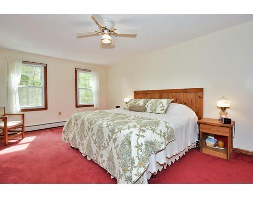 5 Leone Ln, Mendon, MA 01756 photo 18