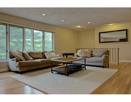 44 Carter Dr, Framingham, MA 01701 photo 5