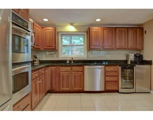 44 Carter Dr, Framingham, MA 01701 photo 8