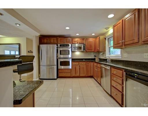 44 Carter Dr, Framingham, MA 01701 photo 9