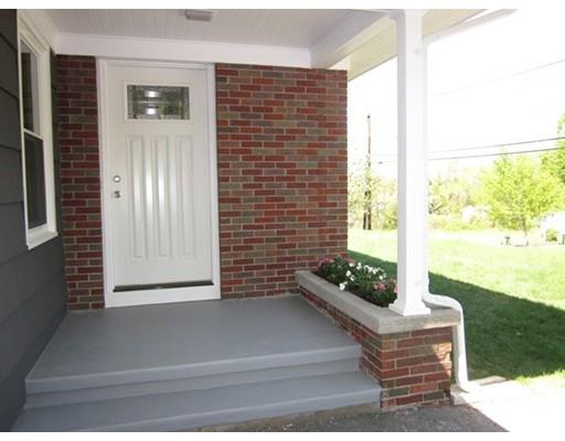 6 Douglas Rd, Webster, MA 01570 photo 3