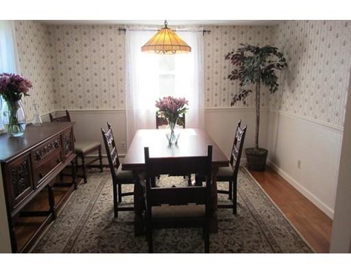 53 Border Rd, Needham, MA 02492 photo 9