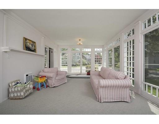 33 Cherry St, Danvers, MA 01923 photo 14