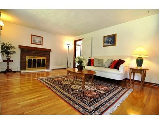 37 Heritage Rd, Acton, MA 01720 photo 2