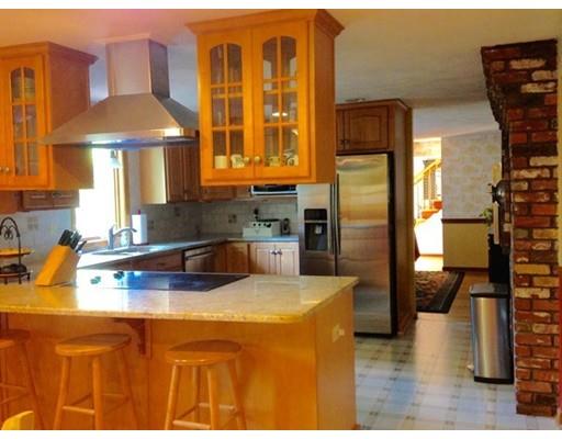 9 Cider Mill Ln, Upton, MA 01568 photo 9