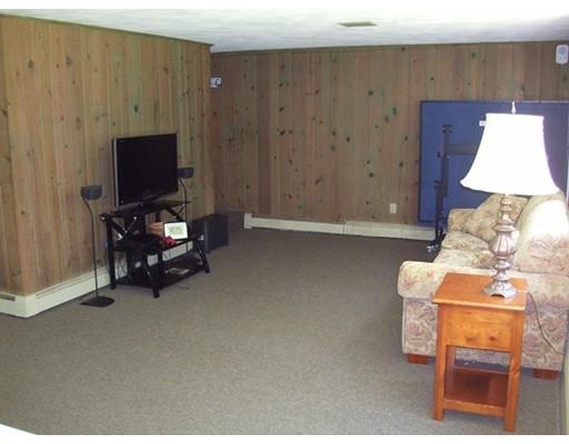 9 Cider Mill Ln, Upton, MA 01568 photo 25