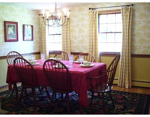 9 Cider Mill Ln, Upton, MA 01568 photo 10