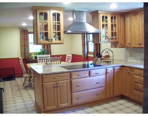 9 Cider Mill Ln, Upton, MA 01568 photo 7