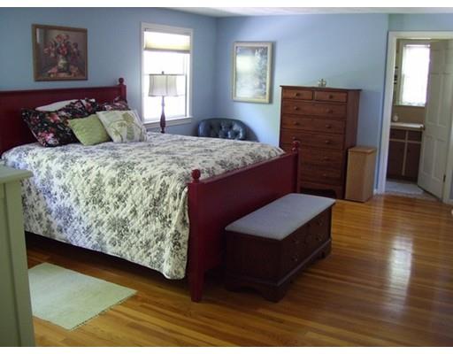 9 Cider Mill Ln, Upton, MA 01568 photo 20