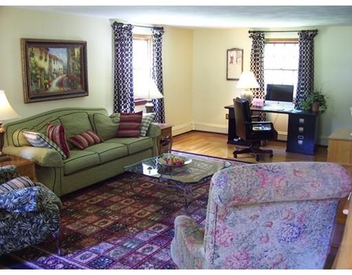 9 Cider Mill Ln, Upton, MA 01568 photo 12