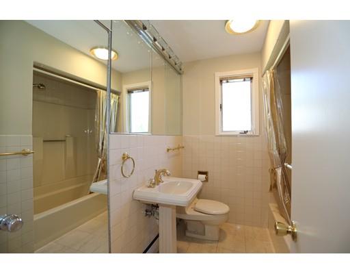 28 Highgate Rd, Framingham, MA 01701 photo 16