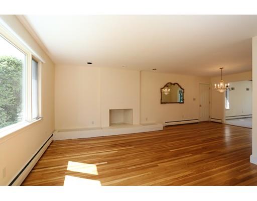 28 Highgate Rd, Framingham, MA 01701 photo 3