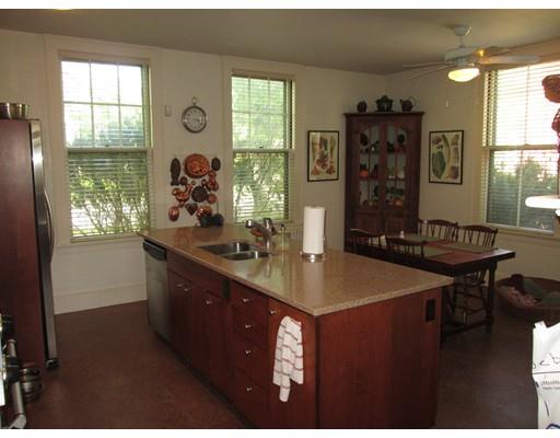 85 William St, Worcester, MA 01609 photo 13