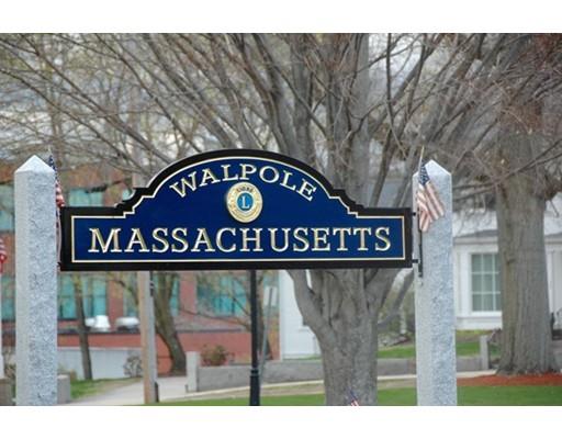 47 Hitching Post Dr, Walpole, MA 02081 photo 24