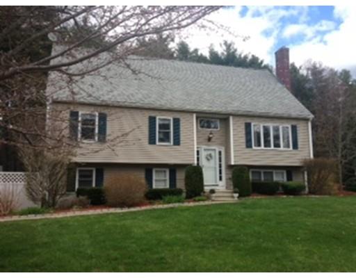 47 Hitching Post Dr, Walpole, MA 02081 photo 1