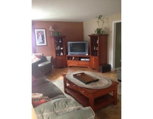 47 Hitching Post Dr, Walpole, MA 02081 photo 12