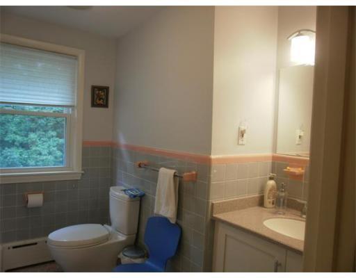 23 Apache Trl, Arlington, MA 02474 photo 10
