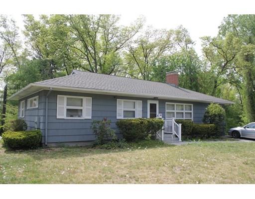 898 Bradley Rd, Springfield, MA 01109 photo 1