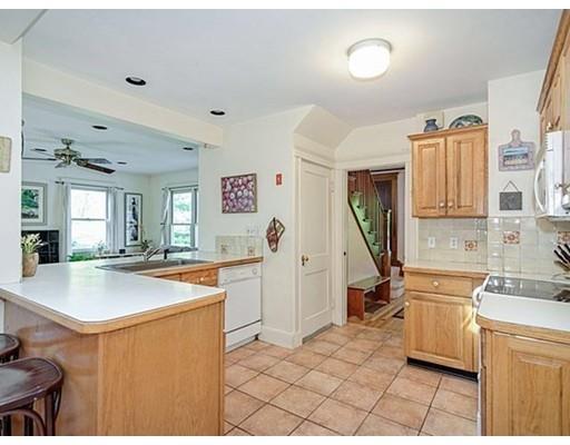 56 Ridgeway Ave, Needham, MA 02492 photo 11