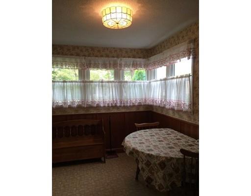 95 Macomber Ave, Springfield, MA 01119 photo 7