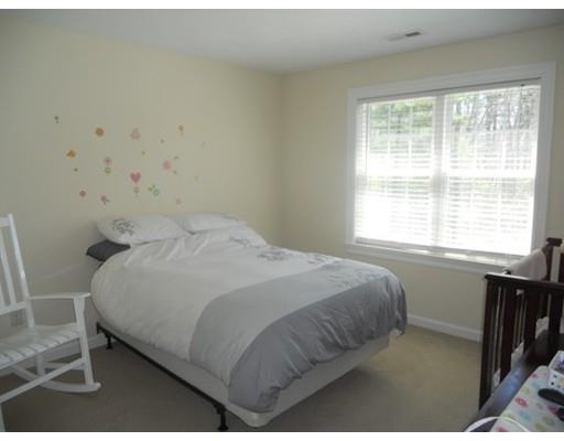 11 Jenna Ln, Sutton, MA 01590 photo 14