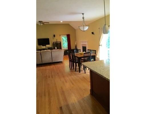 11 Jenna Ln, Sutton, MA 01590 photo 6
