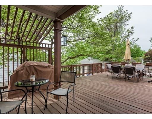30 Harkness Ave, Springfield, MA 01118 photo 9