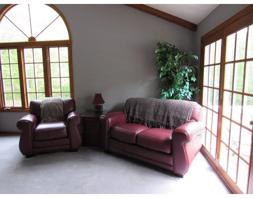 116 Blackstone St, Mendon, MA 01756 photo 8