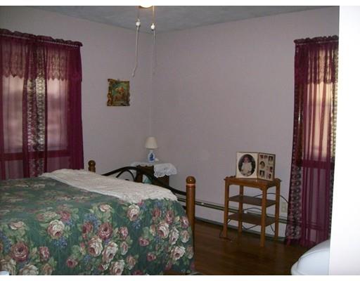 129 Croyden Terrace, Springfield, MA 01104 photo 11