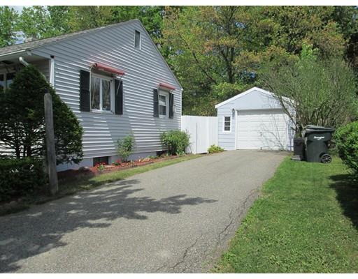 129 Croyden Terrace, Springfield, MA 01104 photo 3