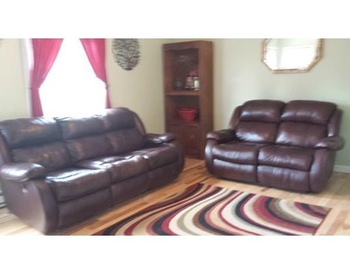 15 Kingsberry Ln, Ware, MA 01082 photo 5