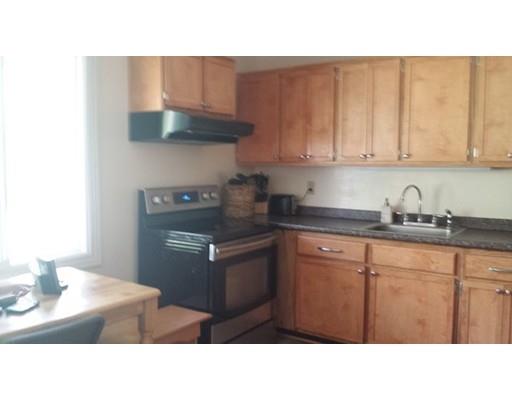 15 Kingsberry Ln, Ware, MA 01082 photo 8