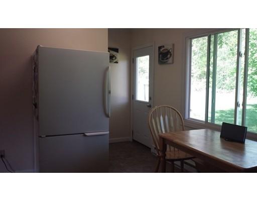 15 Kingsberry Ln, Ware, MA 01082 photo 9